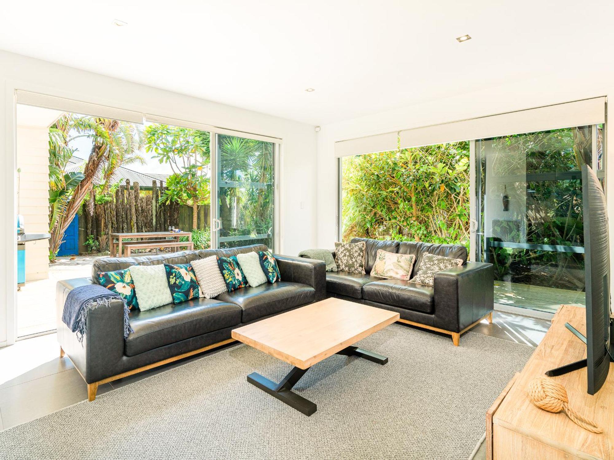 Acacia Cote - Whitianga Holiday Home ภายนอก รูปภาพ